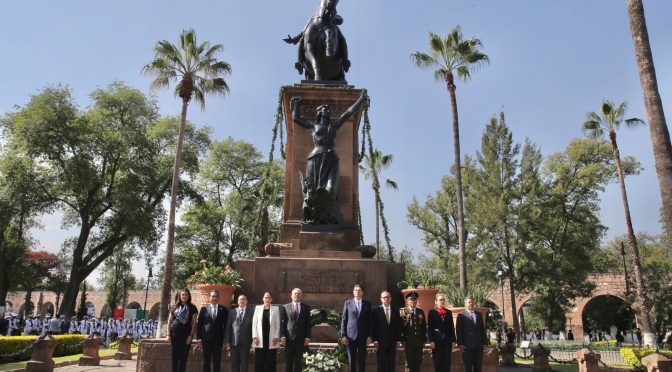 Asiste Bedolla al CCLVIII Aniversario del Natalicio de Don José María Morelos y Pavón