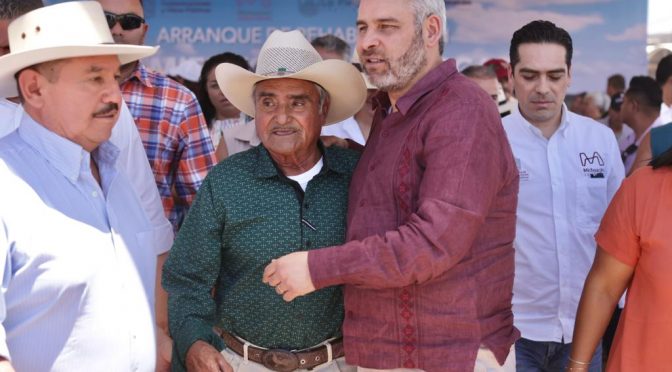 Supervisa Bedolla construcción del libramiento Martí Mercado en La Piedad