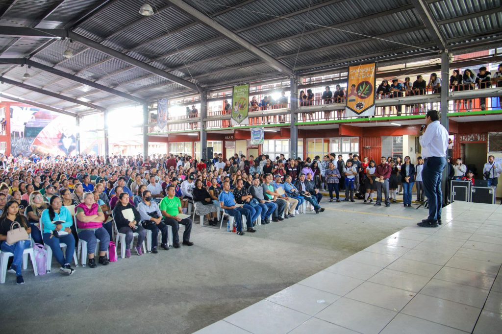 Registró Alcalde de Reynosa a estudiantes del CETIS 131 al Programa de Becas Municipales – Administración Municipal Reynosa 2021-2024