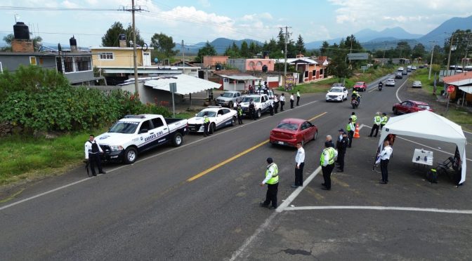 Turistas reconocen exitoso despliegue de seguridad en Noche de Muertos