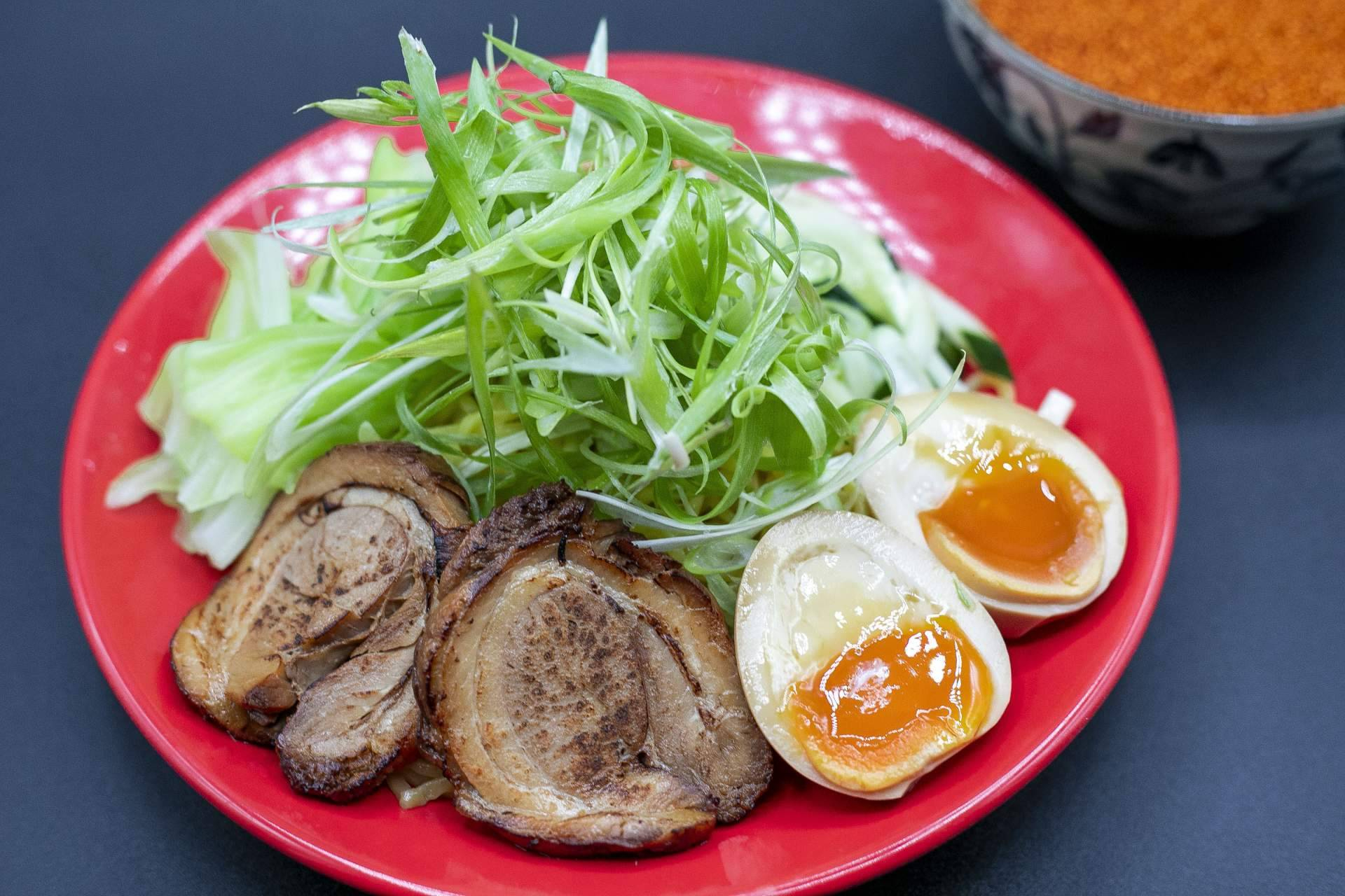 ¡El verano se sirve frío! El ramen frío conquista Barcelona con el sabor auténtico de Kobuta Ramen
